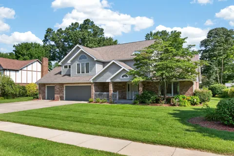 1327 Mulberry Lane