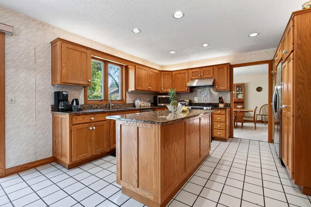 1327 Mulberry Lane St. Joseph, MI 49085
