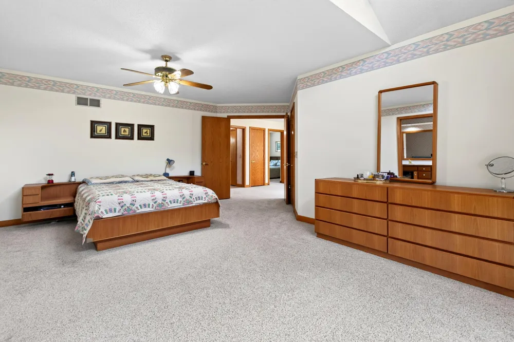 1327 Mulberry Lane St. Joseph, MI 49085