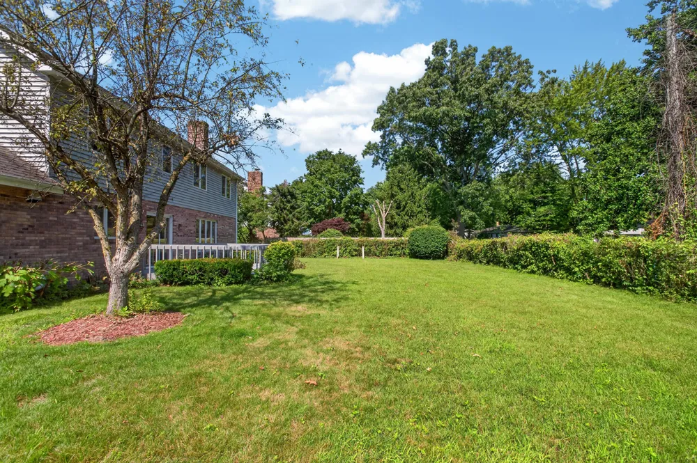 1327 Mulberry Lane St. Joseph, MI 49085