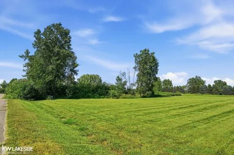 7150 Old Farm Trail