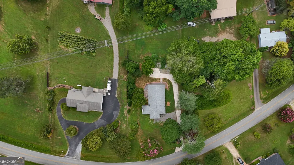 2292 Blacksnake RD Mount Airy, GA 30563