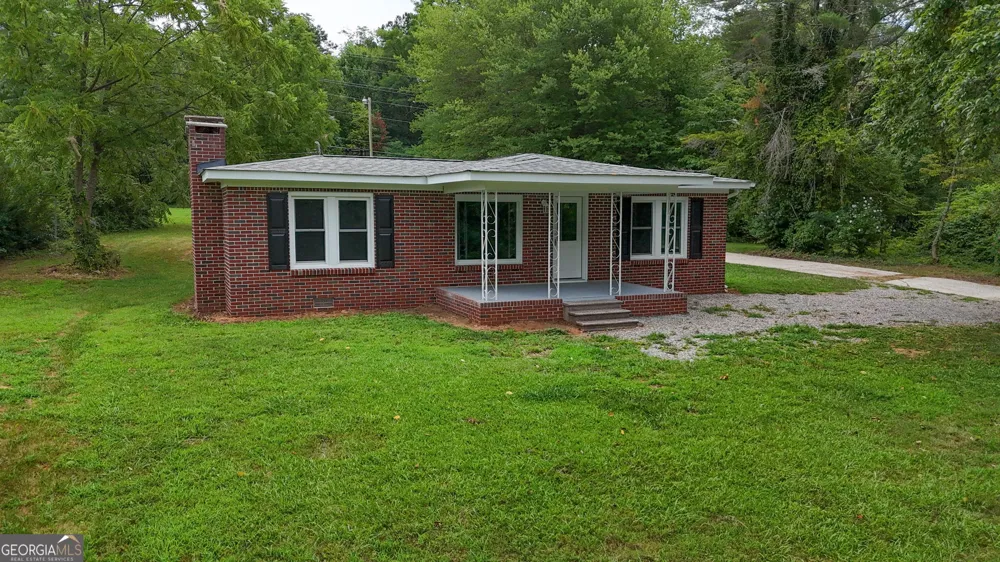 2292 Blacksnake RD Mount Airy, GA 30563