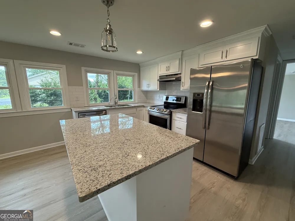 2292 Blacksnake RD Mount Airy, GA 30563