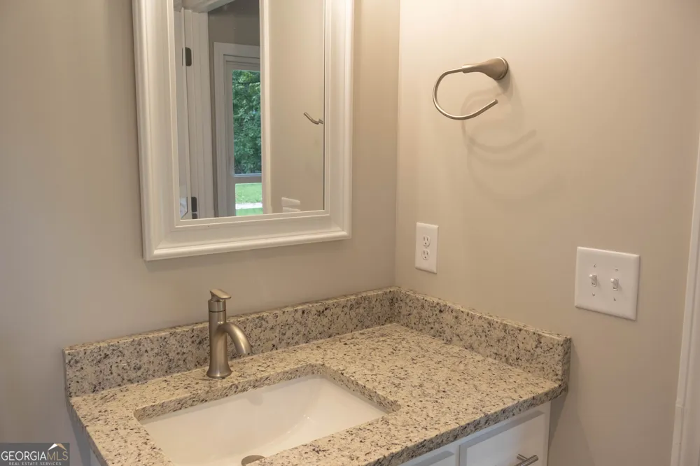 2292 Blacksnake RD Mount Airy, GA 30563