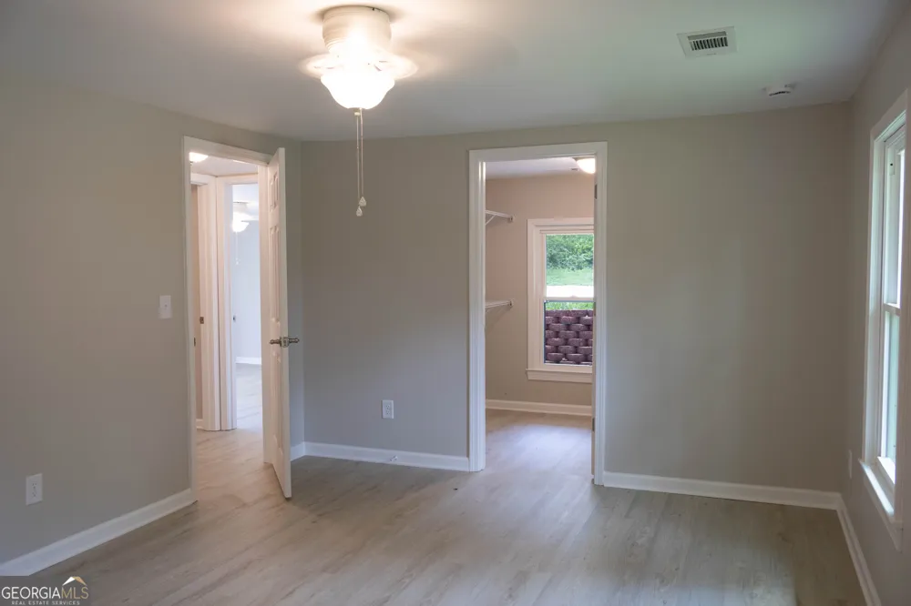 2292 Blacksnake RD Mount Airy, GA 30563