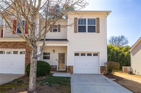 536 Oakside Place