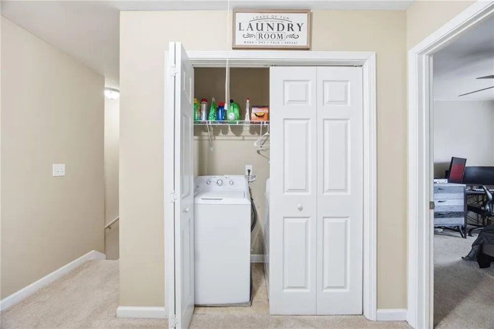536 Oakside Place Acworth, GA 30102