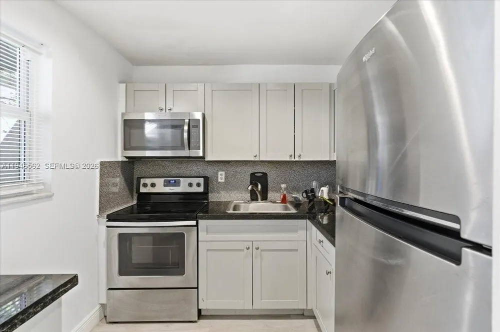 17255 SW 95th Ave #355 Palmetto Bay, FL 33157