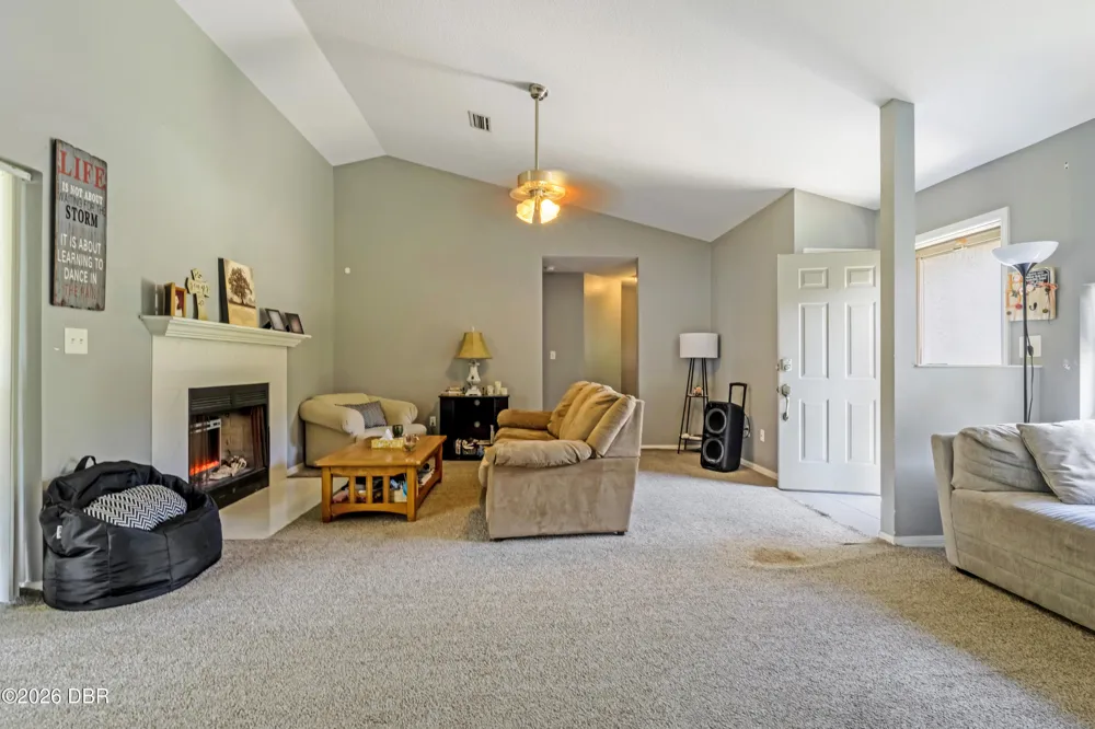 18 Burning Bush Place Palm Coast, FL 32137
