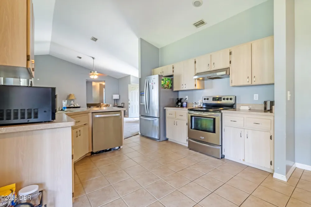 18 Burning Bush Place Palm Coast, FL 32137
