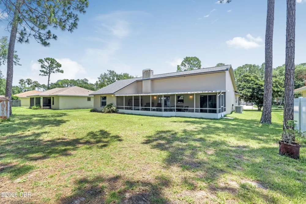 18 Burning Bush Place Palm Coast, FL 32137