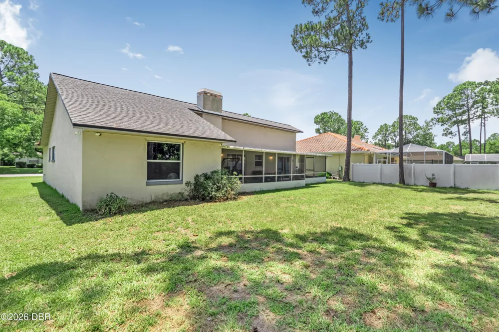 18 Burning Bush Place Palm Coast, FL 32137