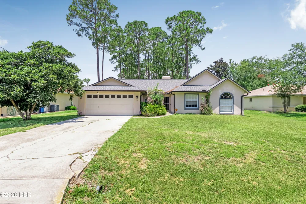 18 Burning Bush Place Palm Coast, FL 32137