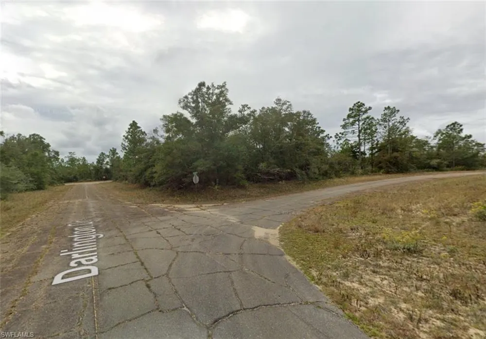 Darlington Drive Chipley, FL 32428