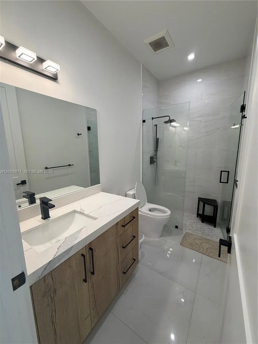 5901 SW 64th St South Miami, FL 33143