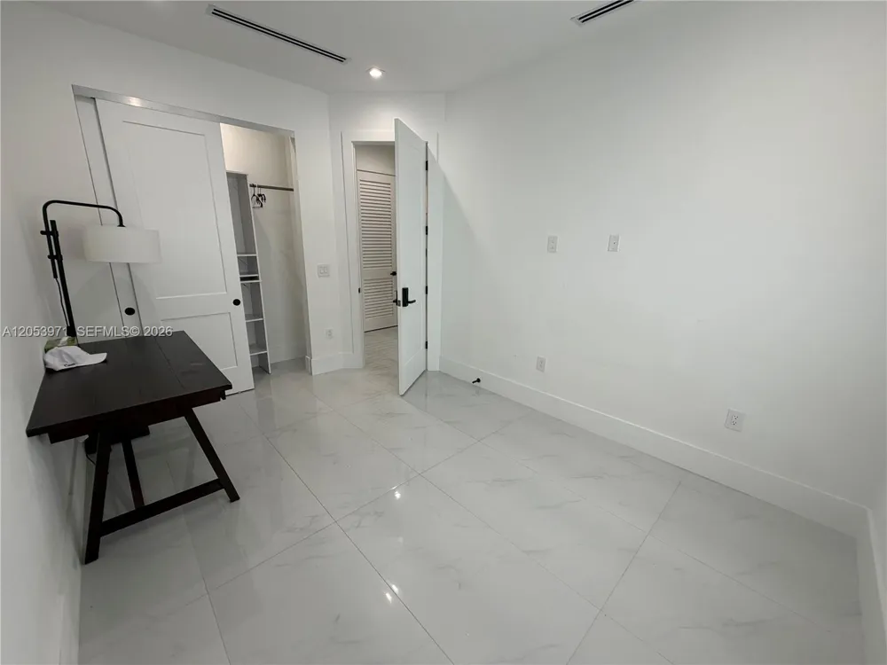 5901 SW 64th St South Miami, FL 33143