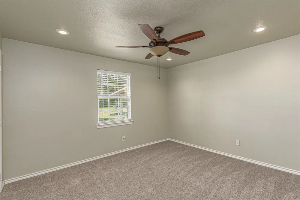 2721 Fm 2649 Lone Oak, TX 75453