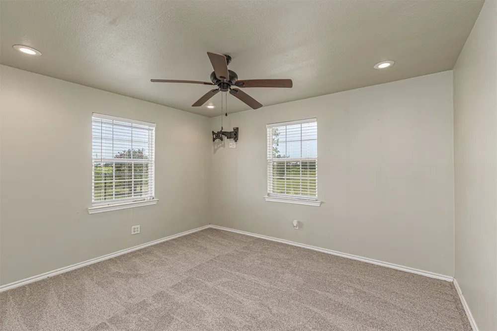 2721 Fm 2649 Lone Oak, TX 75453