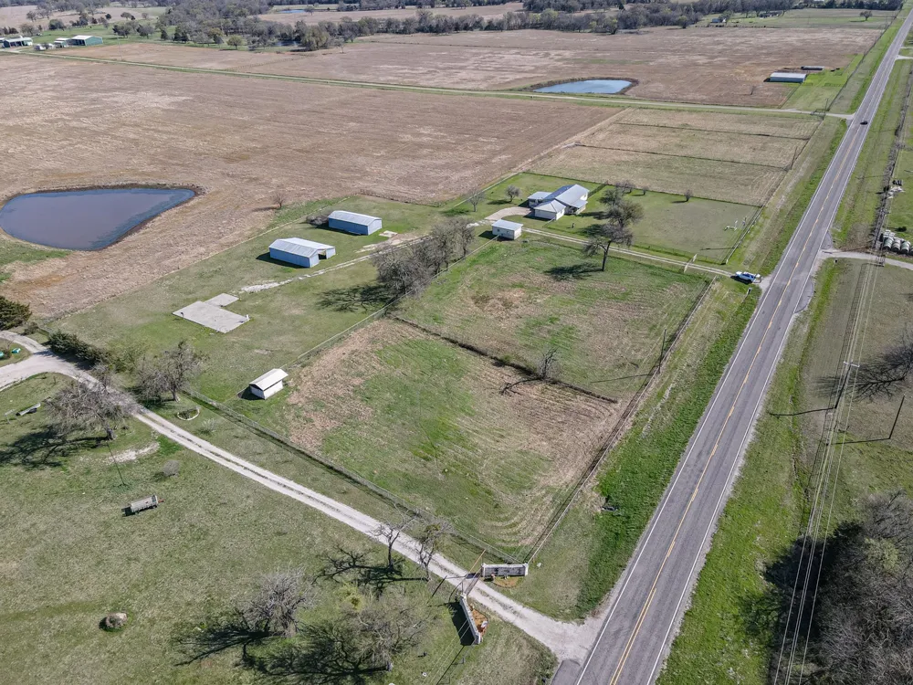 2721 Fm 2649 Lone Oak, TX 75453