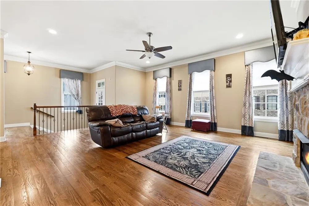265 Trecastle Square Canton, GA 30114