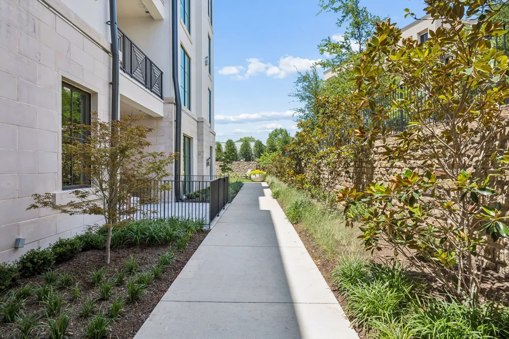 5270 Town & Country Boulevard #22 Frisco, TX 75034