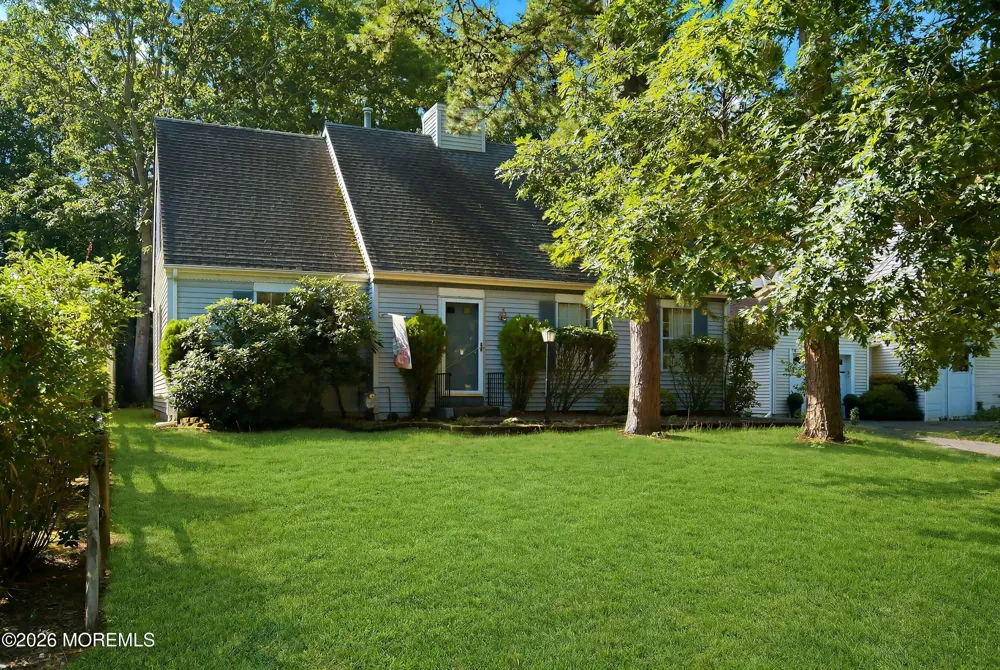 526 E Revere Way Galloway, NJ 08205