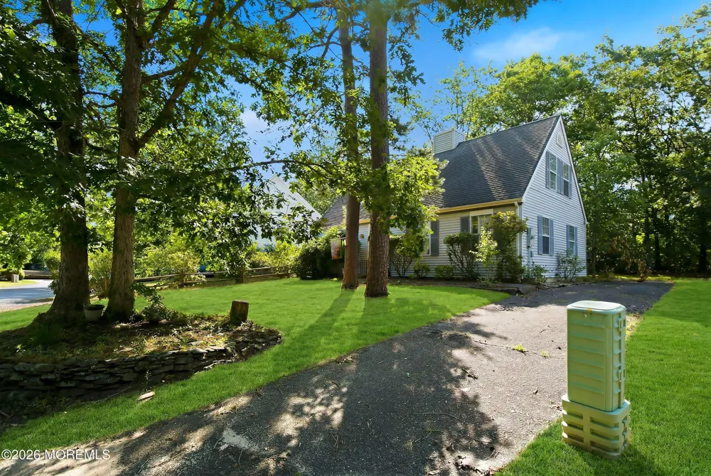 526 E Revere Way Galloway, NJ 08205