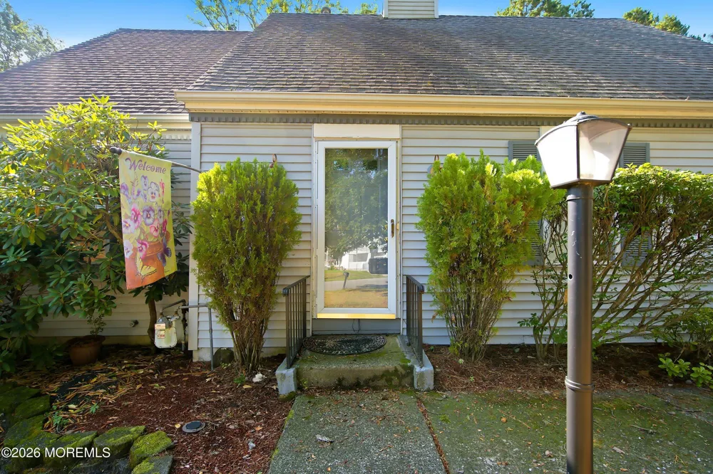 526 E Revere Way Galloway, NJ 08205