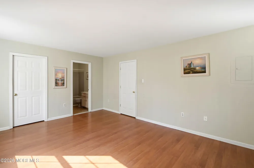 526 E Revere Way Galloway, NJ 08205