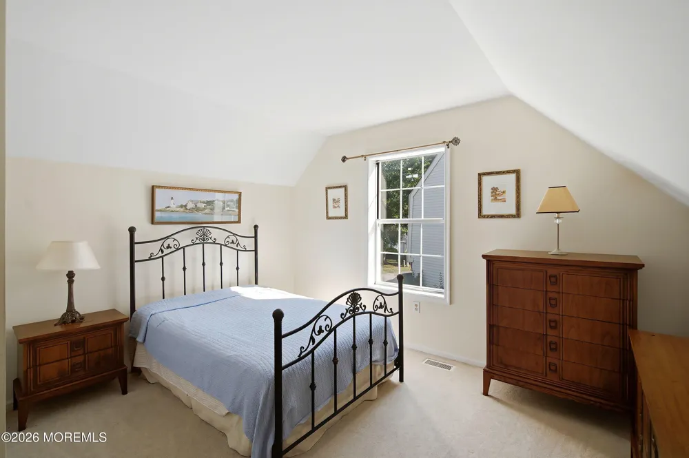 526 E Revere Way Galloway, NJ 08205