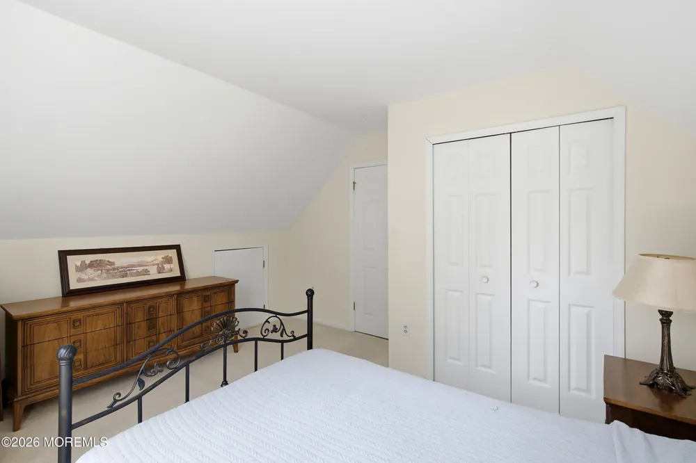 526 E Revere Way Galloway, NJ 08205