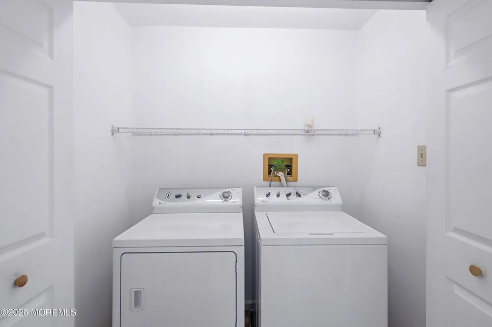 526 E Revere Way Galloway, NJ 08205
