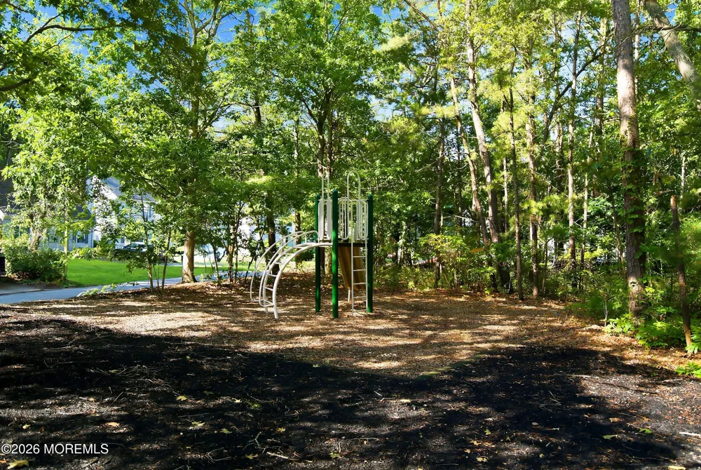 526 E Revere Way Galloway, NJ 08205