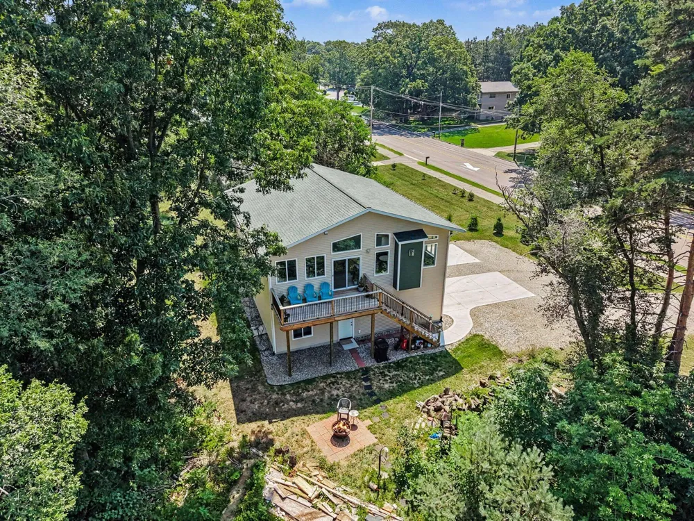 737 Ottawa Beach Road Park Township, MI 49424