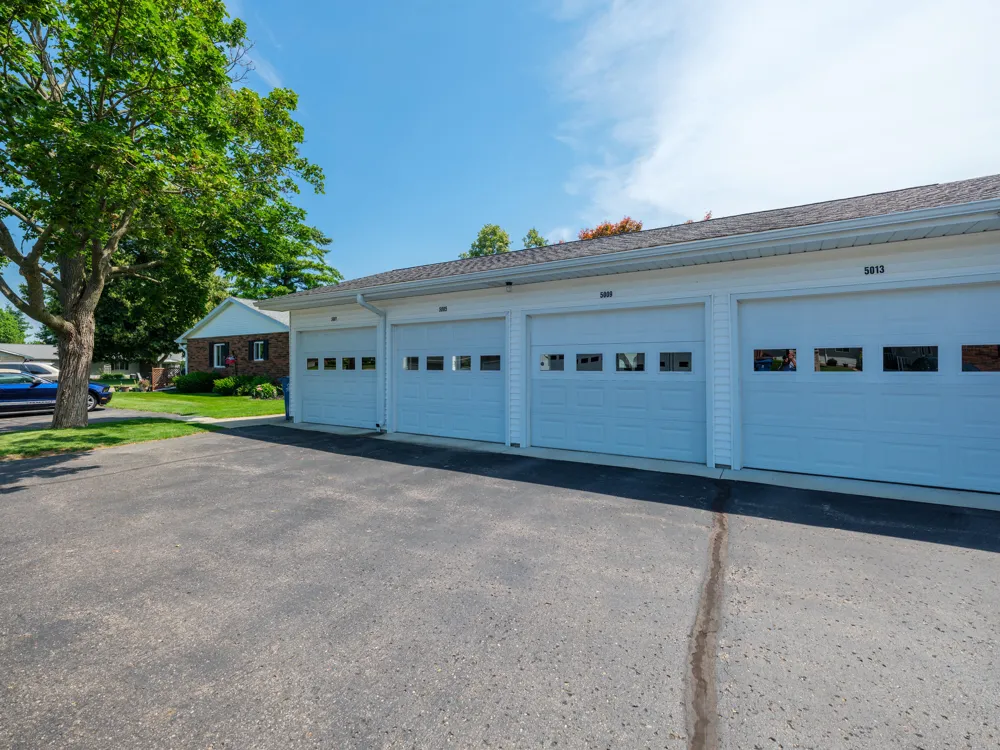 5005 Green Meadow Road Oshtemo Charter Township, MI 49009