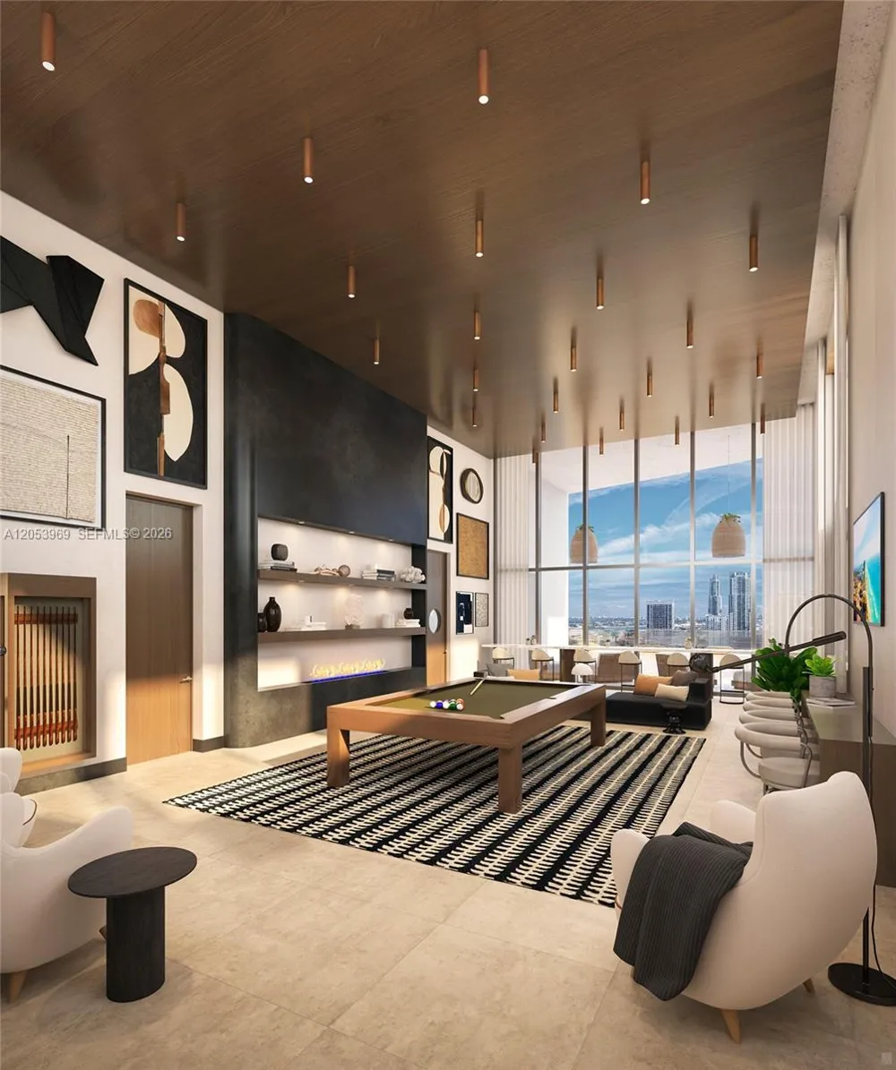 225 Miami Ave #912 Miami, FL 33128