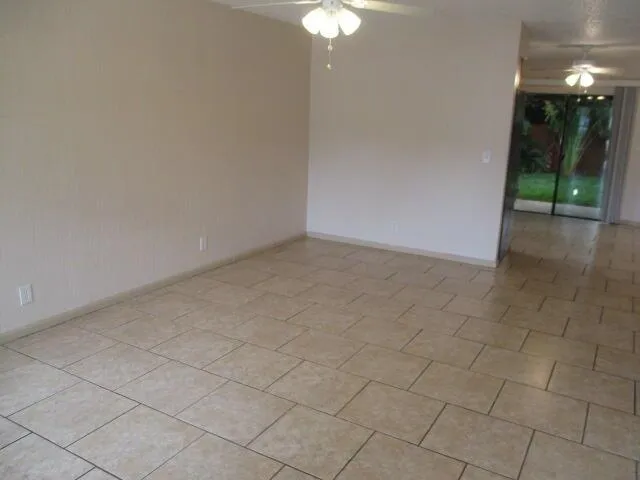 9077 E HIGHLAND PINES DRIVE #9077 Palm Beach Gardens, FL 33418