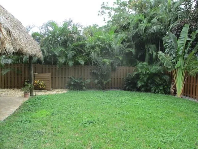9077 E HIGHLAND PINES DRIVE #9077 Palm Beach Gardens, FL 33418