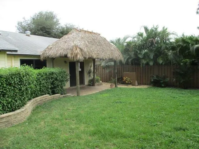 9077 E HIGHLAND PINES DRIVE #9077 Palm Beach Gardens, FL 33418