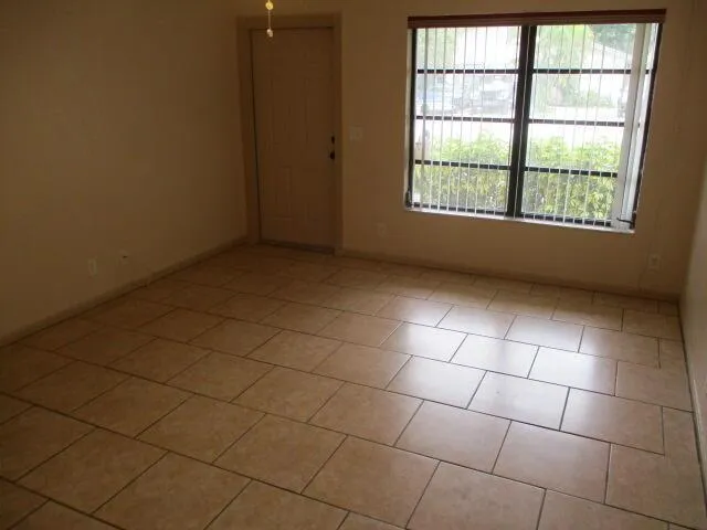 9077 E HIGHLAND PINES DRIVE #9077 Palm Beach Gardens, FL 33418