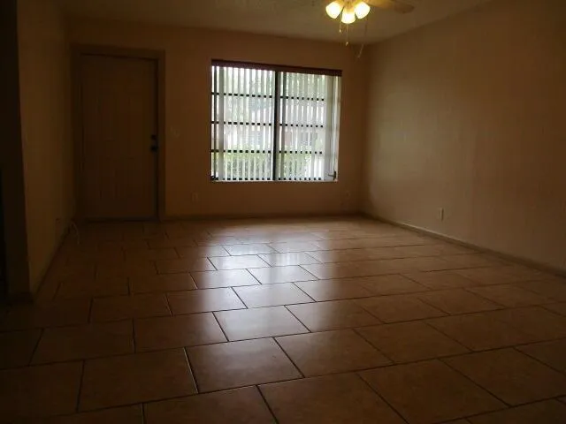 9077 E HIGHLAND PINES DRIVE #9077 Palm Beach Gardens, FL 33418
