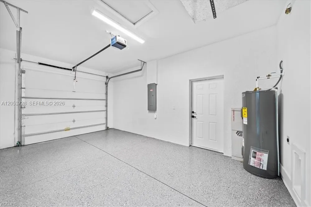 849 E Wolverine Lehigh Acres, FL 33974