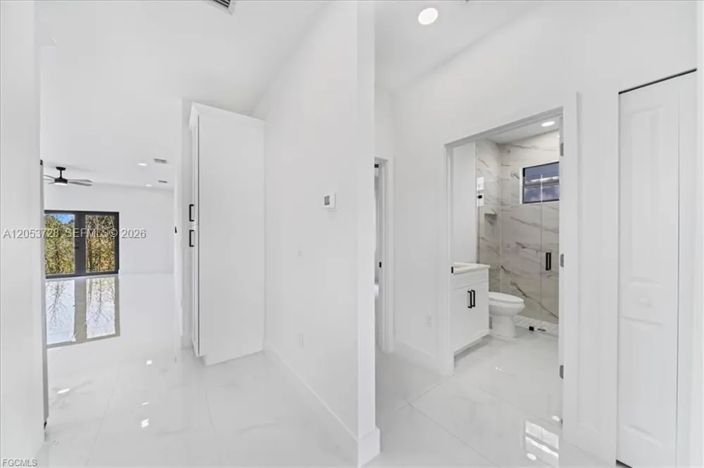 849 E Wolverine Lehigh Acres, FL 33974