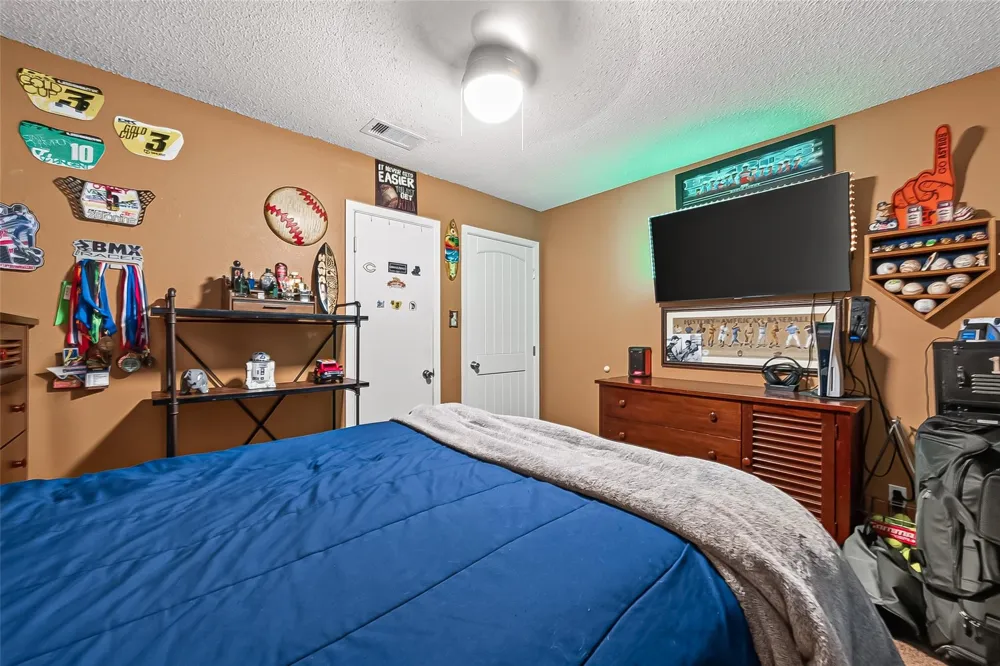 206 S Mattson Street West Columbia, TX 77486