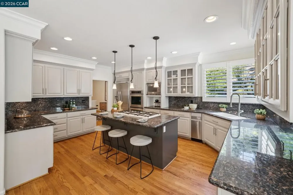 136 Lark Court Alamo, CA 94507