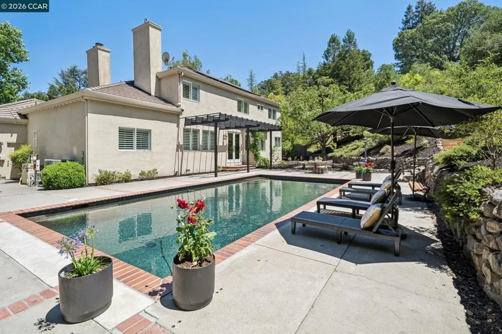 136 Lark Court Alamo, CA 94507