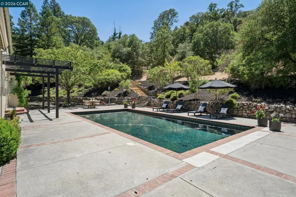 136 Lark Court Alamo, CA 94507