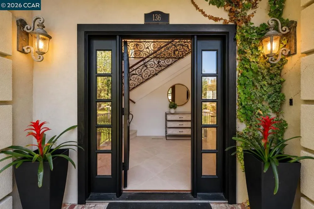136 Lark Court Alamo, CA 94507