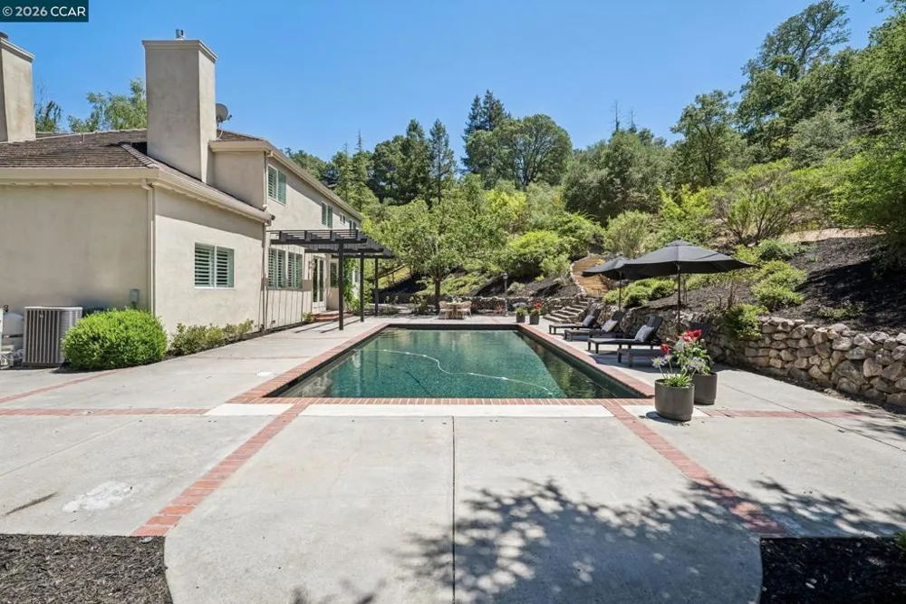 136 Lark Court Alamo, CA 94507